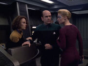 Seven and B'Elanna fight over The Doctor
