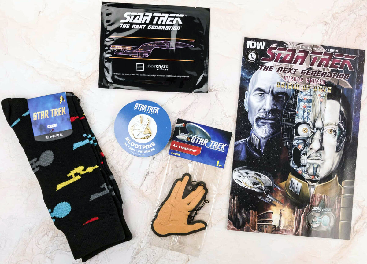 Bioworld Merchandising. Star Trek U.S.S. Enterprise Gift Box Set