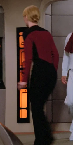 On the bridge Played by an unknown actress (TNG: "We'll Always Have Paris")