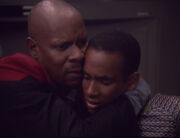 Sisko hugs Jake