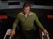 Kirk übernimmt wieder das Kommando