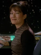 Keiko zwinkert.jpg (22 KB) …Keiko zwinkert Miles liebevoll zu…