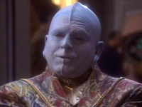 Ambassadeur Vadosia (DS9: "The Forsaken")