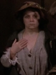 Zuschauerin 27 im postatomaren Gerichtssaal