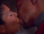 Kasidy & Sisko First Kiss