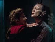 Janeway attacks Alzen