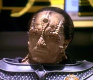 Turrel.jpg (24 kB) Legado Turrel DS9: "Life Support"