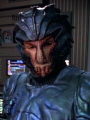 Hirogen-Jäger auf der Krankenstation der USS Voyager