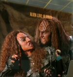 Klingons courting