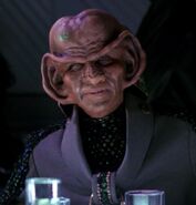 Tog (TNG: "Ménage à Troi")