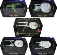 TrekHotWheelsboxS1.jpg (297 KB) Series 1 packaged ships