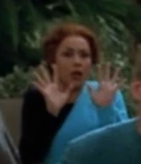 Mari spectator 17.jpg (8 KB)