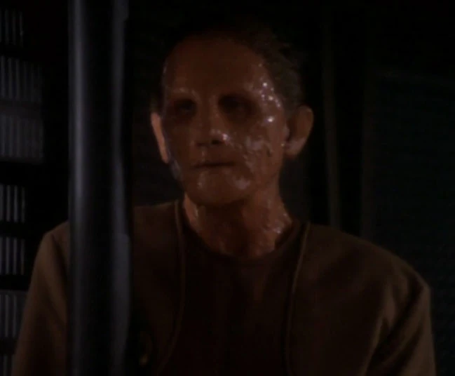 Odo unable to hold his shape