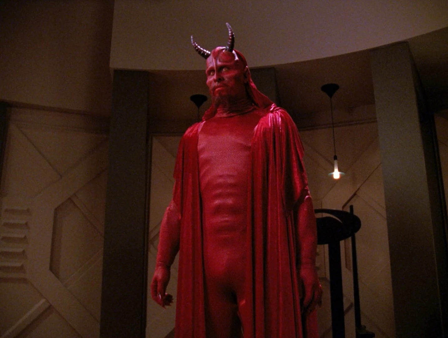 Der Pakt Mit Dem Teufel Memory Alpha Das Star Trek Wiki Fandom