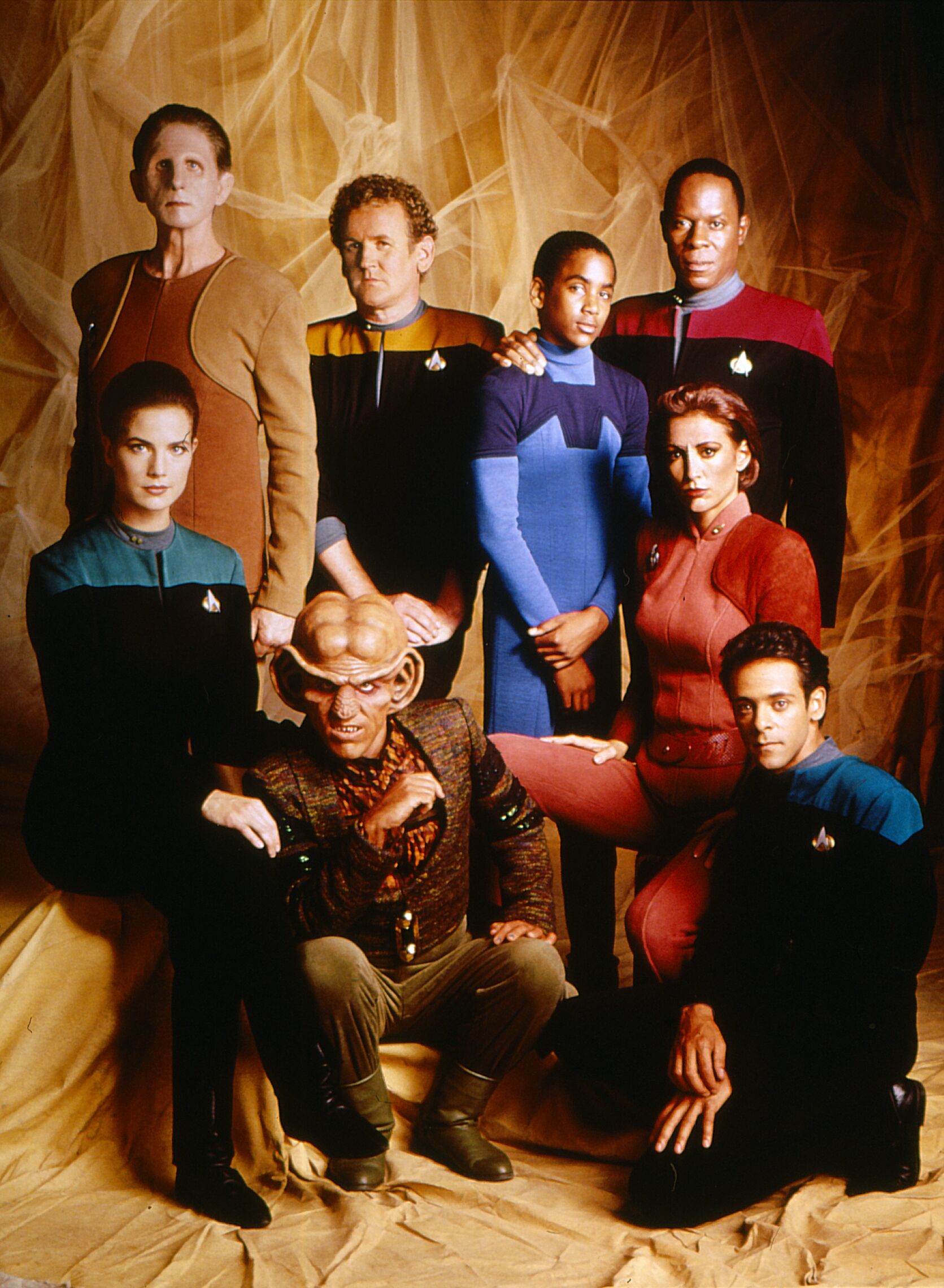 DS9 cast promotional shot.jpg
