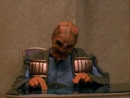 …und als Albinos Assistent.