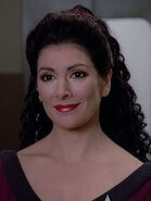 Marina Sirtis als Deanna Troi,…