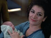 Deanna Troi und ihr Baby 2365