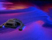 USS Ganges fliegt in den Chamra-Wirbel.