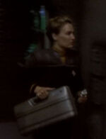 DS9 ops crewman 14