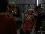 Kira und Odo befragen Quark