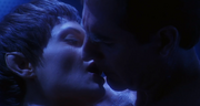 T'Pol and Archer kiss