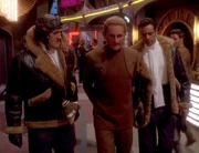 O'Brien und Bashir in ihrer Fliegermontur