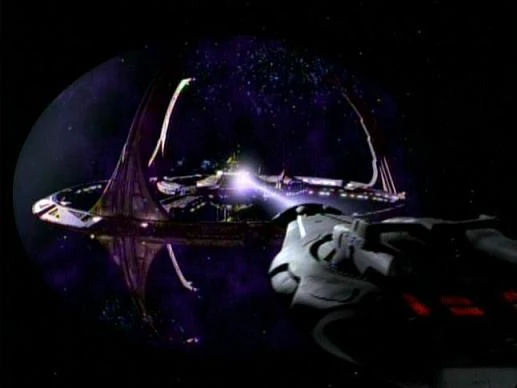 Hunters' ship disabling DS9