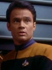 DeCurtis im Jahr 2370.