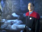 Chakotay in Vhnori grave