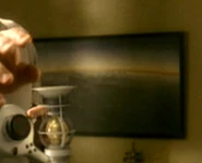 A painting in 2121, owned by Henry Archer (ENT: "Broken Bow")