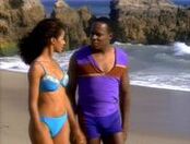 西斯科于2354年在吉哥海滩邂逅詹妮弗