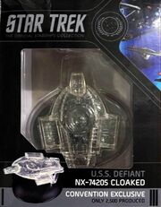 Star Trek Official Starships Collection USS Defiant NX-74205 cloaked repack 12(a)