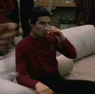 Vulcan command officer 1, 2404.jpg (24 KB) Vulcan command division officer VOY: "Endgame" (uncredited)