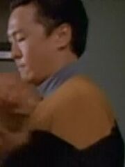 Asiatischer Sicherheitsoffizier der USS Voyager (2373)