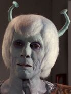Shras.jpg (309 KB) Andorianischer Botschafter Shras (2268)
