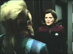 VOY_"Homestead"_-_"La_colonie"