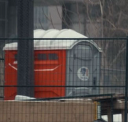 Portable toilet