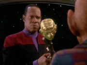 Sisko hat den Zepter des Nagus