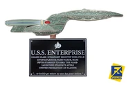 Fansets XL Enterprise-D pin.jpg (39 KB) USS Enterprise-D