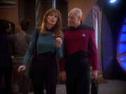 Picard und Crusher auf Deep Space 9