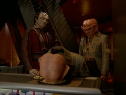 Quark (hologram) DS9: "Body Parts"