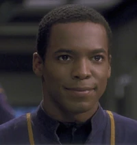 Chorąży Travis Mayweather w 2151