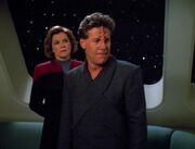 Janeway befragt Kovin