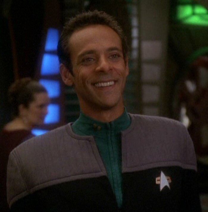 JulianBashir2375.jpg
