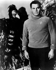 Humanoid bird with Captain Pike, deleted scene