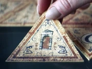 Depiction of a shaipouin on a pixmit card