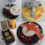 Pizza Hut Star Trek TOS cup lids.jpg (1.01 MB) TOS cup lids and toys