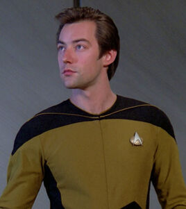 Lieutenant Darien Wallace in 2365