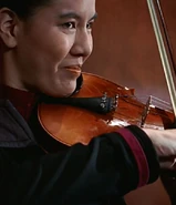 Enterprise-E violinist.jpg (40 KB) Violinist Star Trek: Insurrection (uncredited)